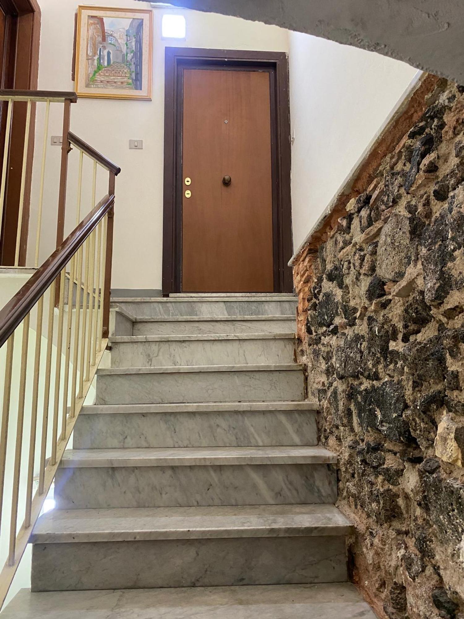 Bed and Breakfast Royal House Катания Экстерьер фото