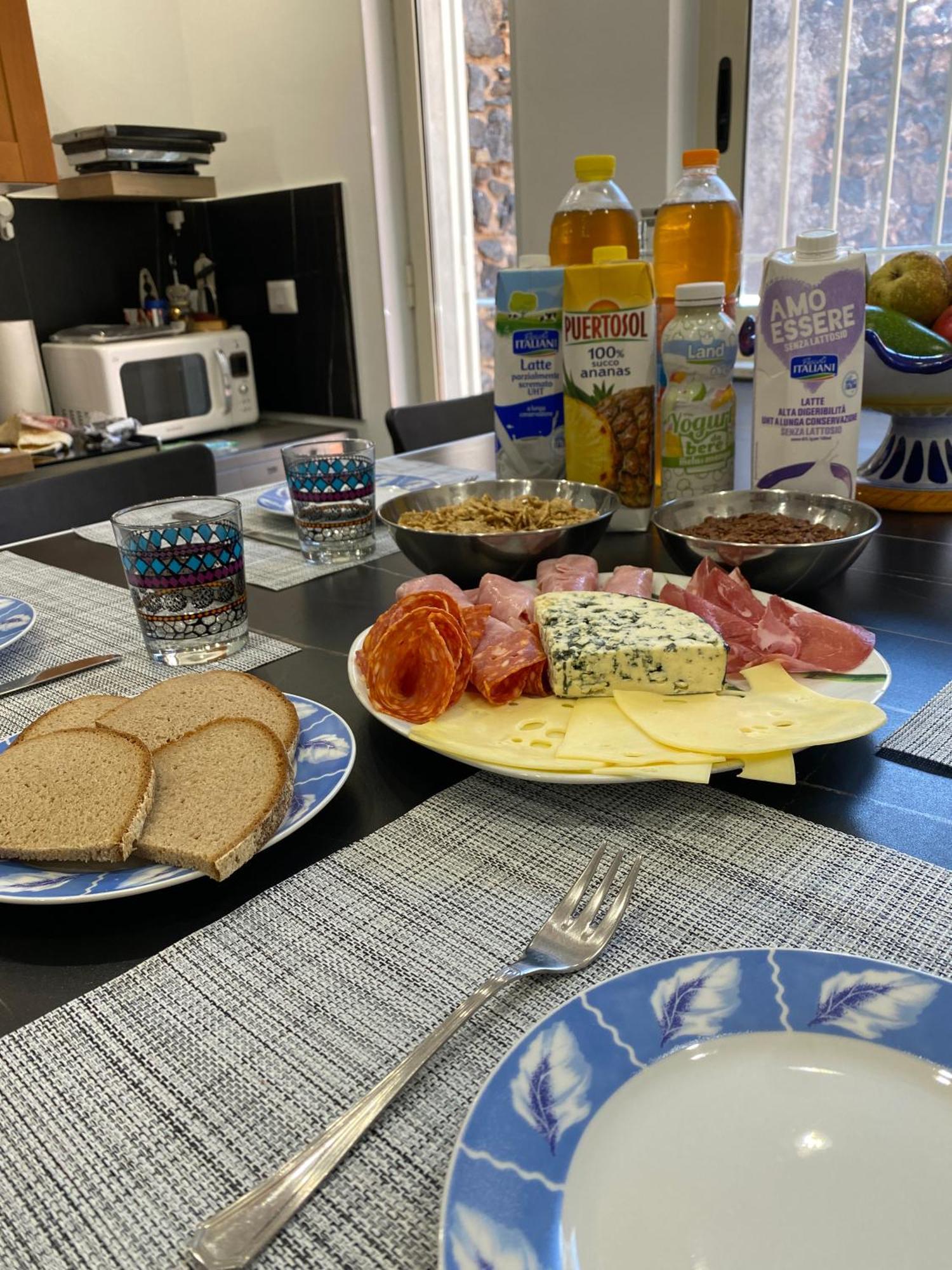 Bed and Breakfast Royal House Катания Экстерьер фото